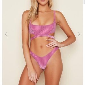 Dippin’ Daisy’s Groove Bottom & Prizm Top